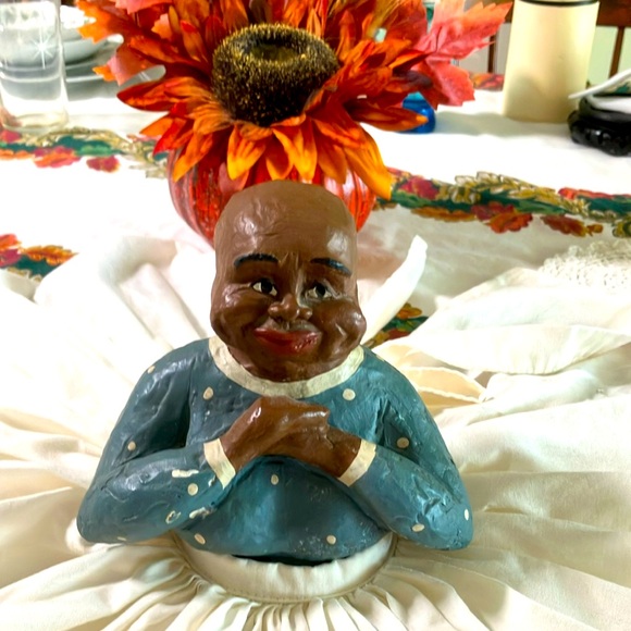 VINTAGE MAE BELL IKE N SANDY SPILLMAN RESIN PAINTED SCULPTURE FIGURE WITH APRON - Picture 1 of 7